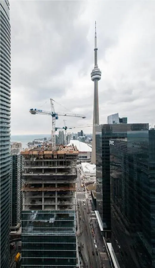 Toronto Downtown Core Two Bedroom Condo With Cn Tower View, Free Parking Canada